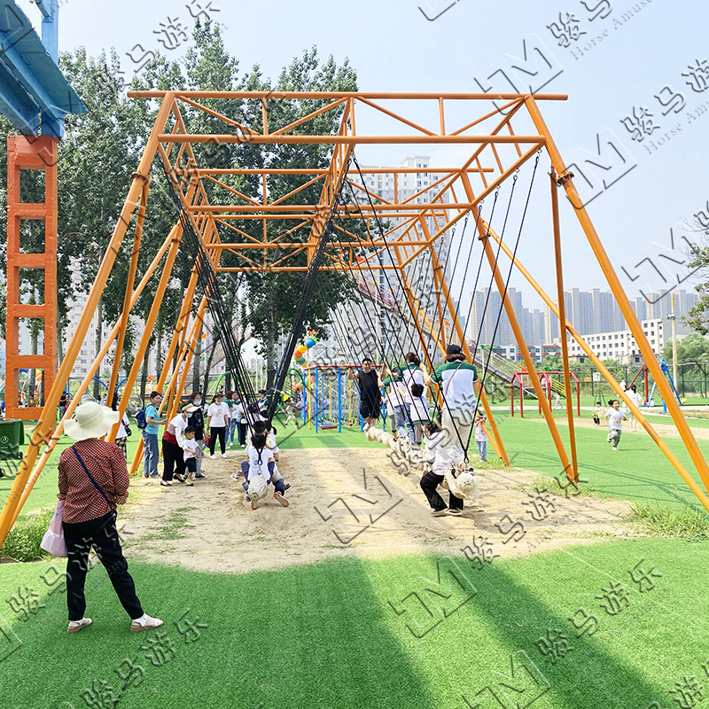 戶外無(wú)動(dòng)力樂(lè)園