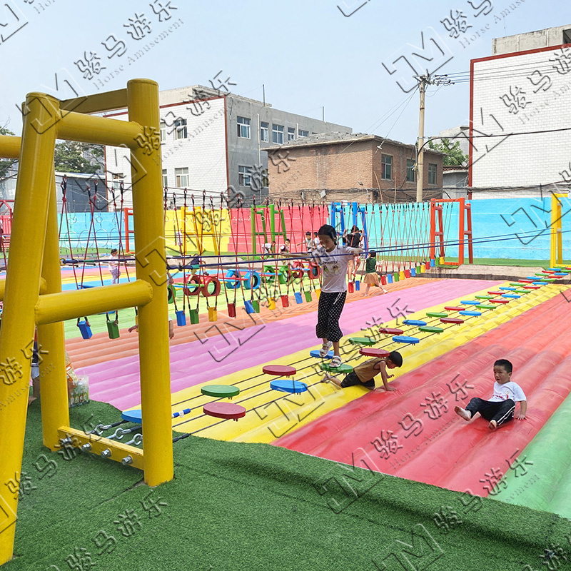 無(wú)動(dòng)力水上樂(lè)園
