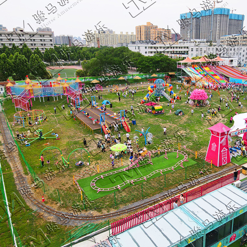 戶外無(wú)動(dòng)力樂(lè)園